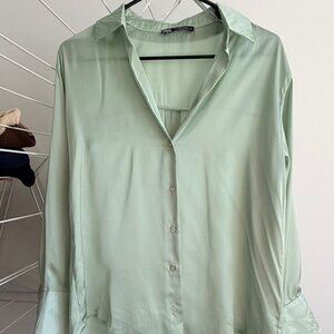 ZARA - Light green satin shirt